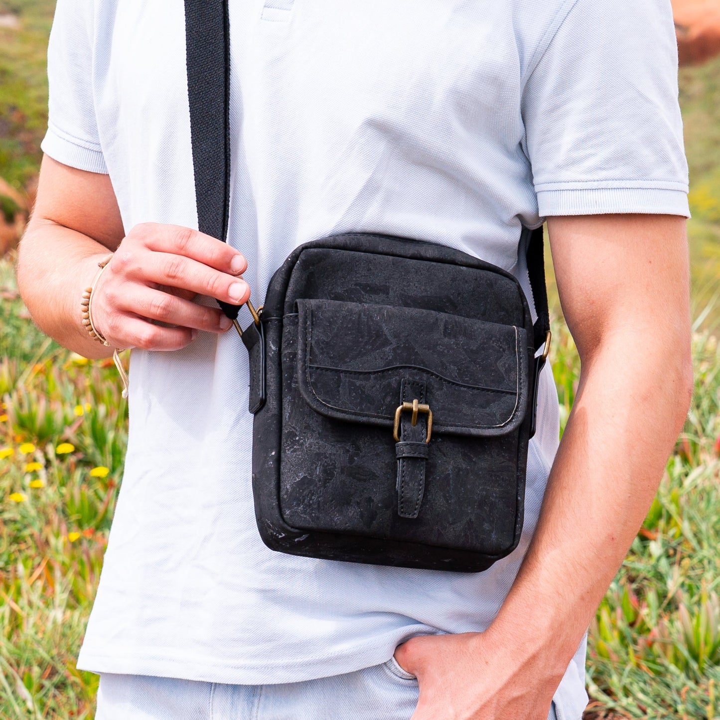 Natural Cork Men's Crossbody Bag Magnetic Closure BAG-2272